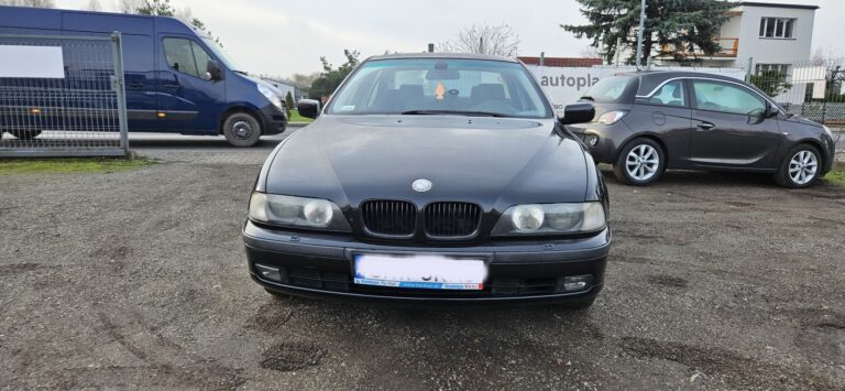 BMW 520