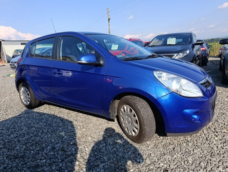 Hyundai I20