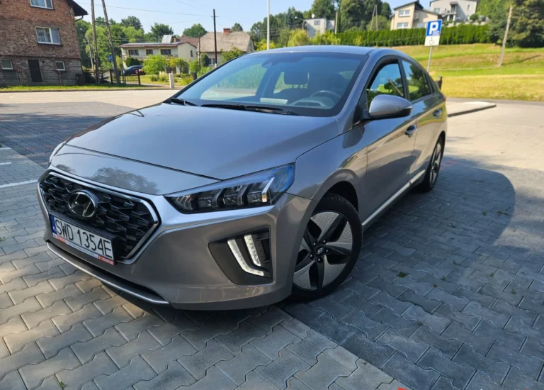 Hyundai IONIQ